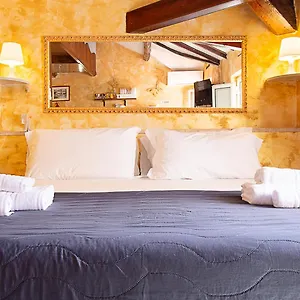 Vatican Gold Loft Apartment